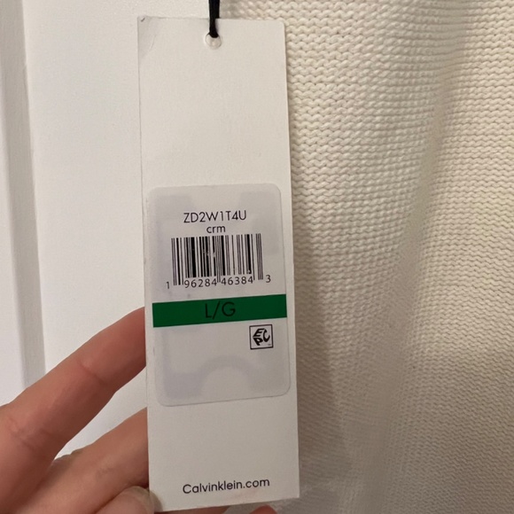 Large Calvin Klein Cotton Dress in White/Cream - Picture 4 of 5